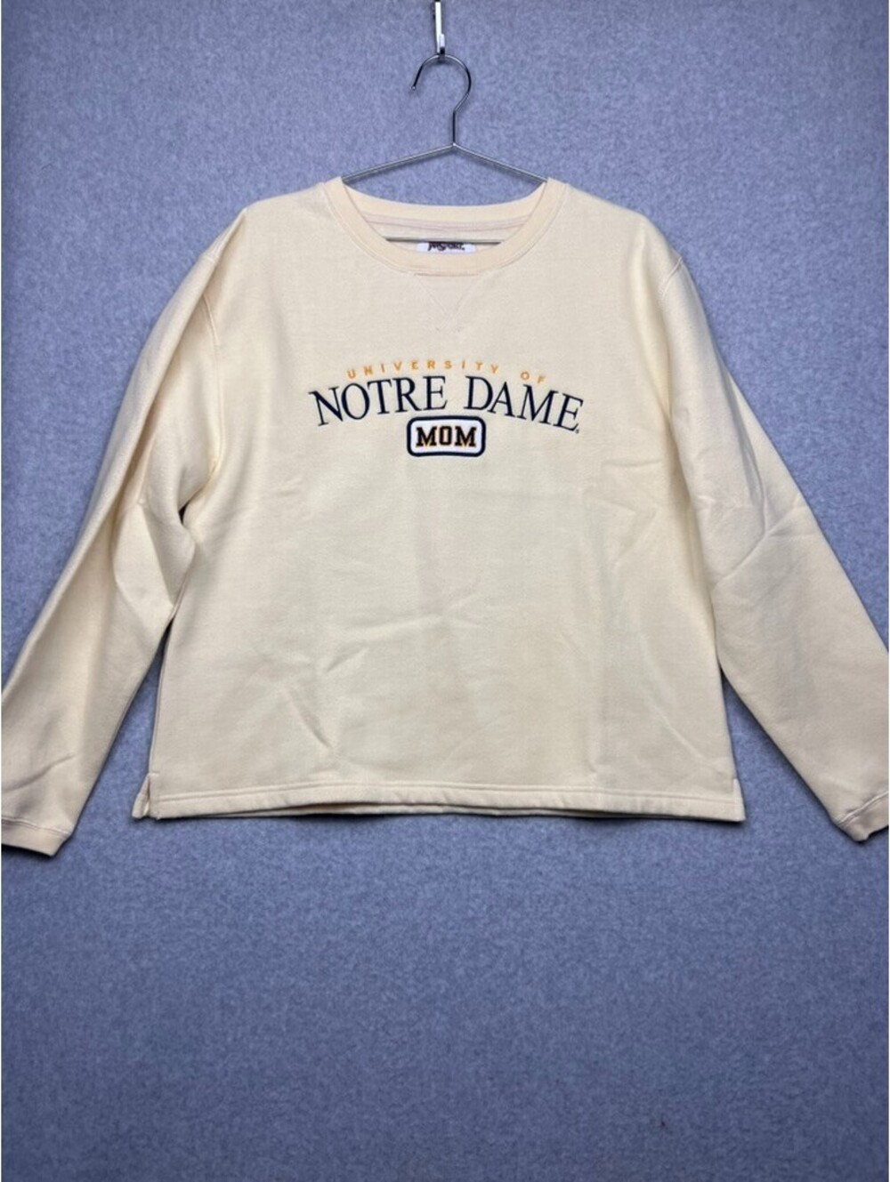 JanSport Notre Dame Mom Sweatshirt XL Butter Yellow Embroidere Crewneck Pullover